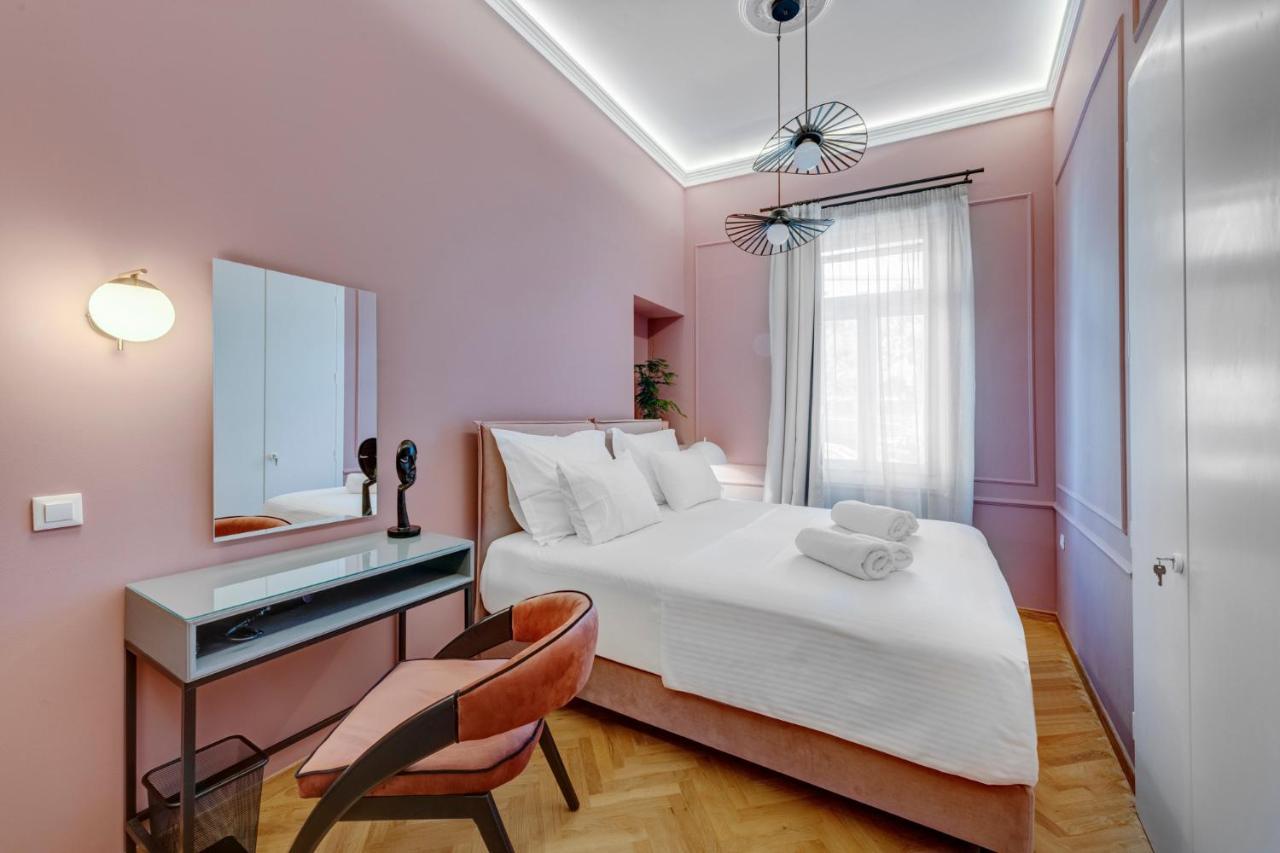 Amare Boutique Suites Ermoupoli Exterior photo