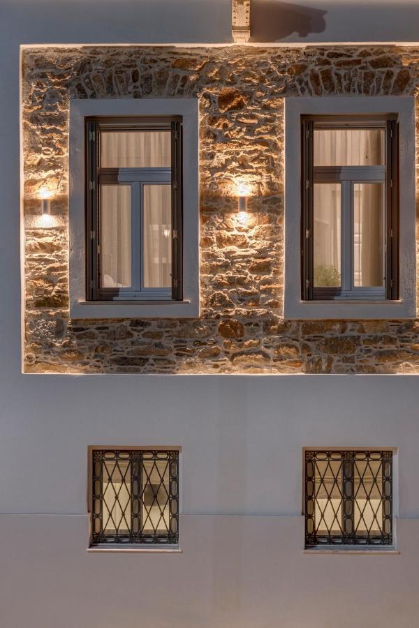 Amare Boutique Suites Ermoupoli Exterior photo