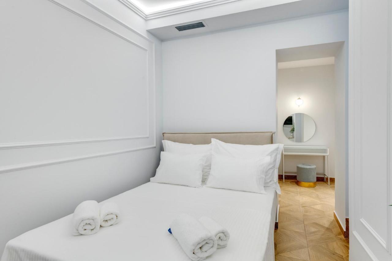 Amare Boutique Suites Ermoupoli Exterior photo