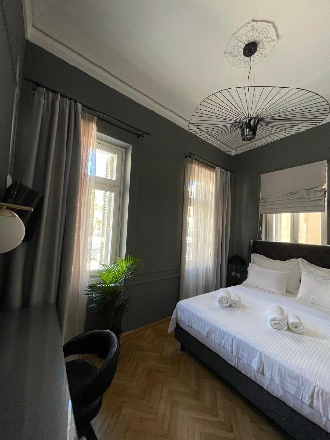 Amare Boutique Suites Ermoupoli Exterior photo