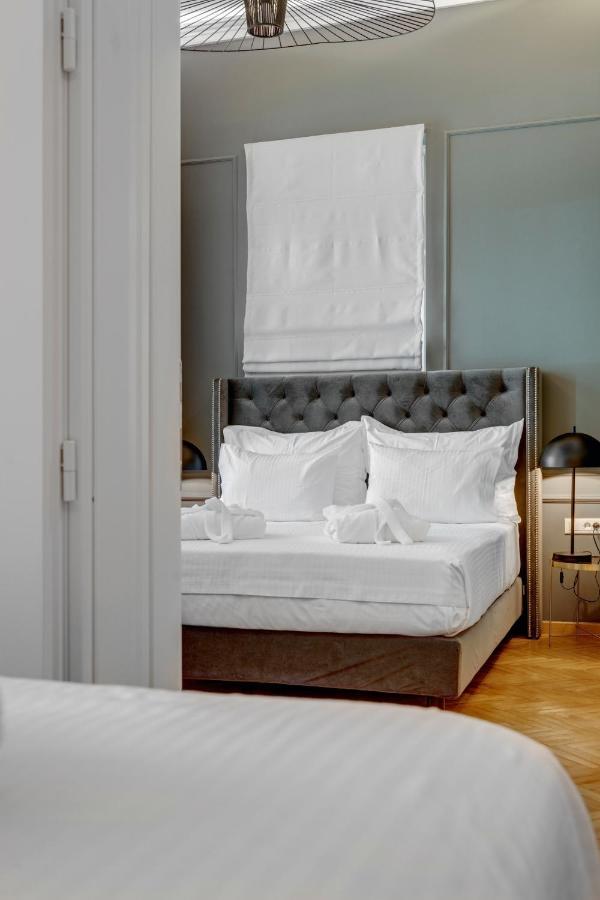 Amare Boutique Suites Ermoupoli Exterior photo